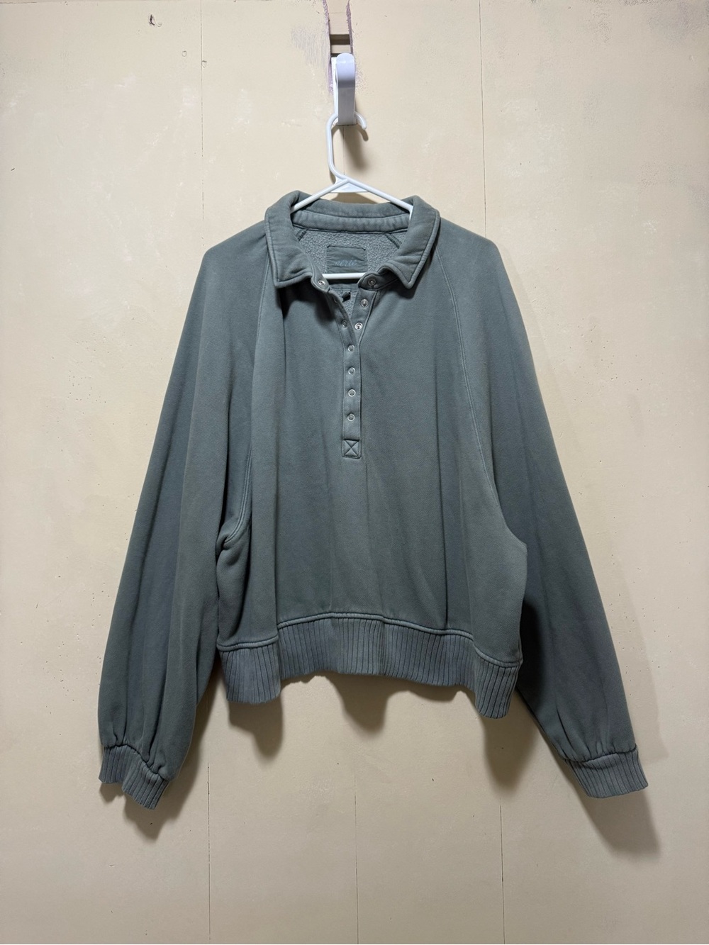 Aerie 1/2 Snap-Front Sage Green Oversized Crop Slouch Sweatshirt Sz XL
